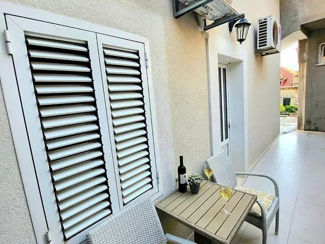 Appartement Dora - With Terrace